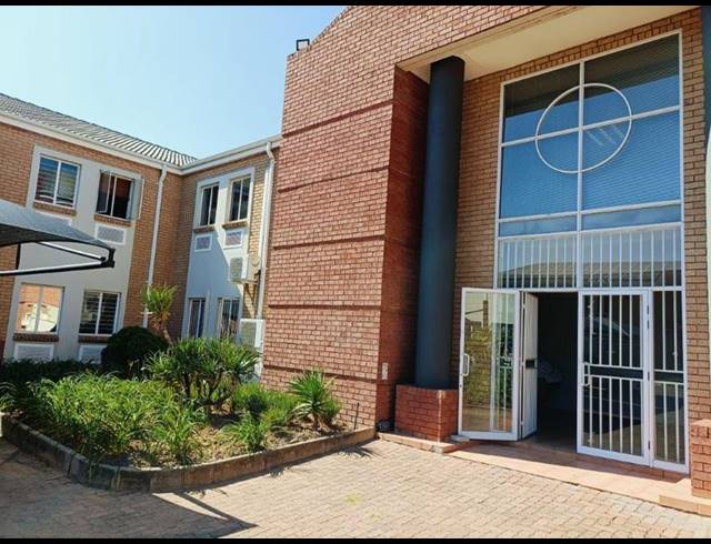 BUSINESS PROPERTY TO RENT IN RANDJESPARK